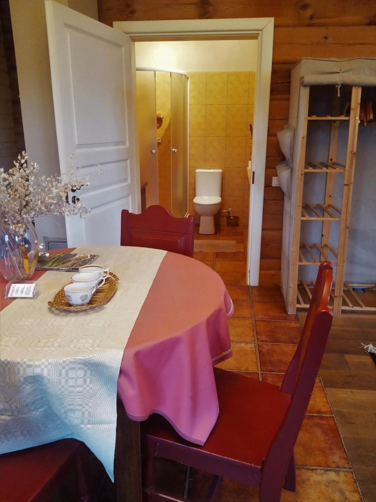 Senosios Geguzines Ukis Guest House ห้อง รูปภาพ