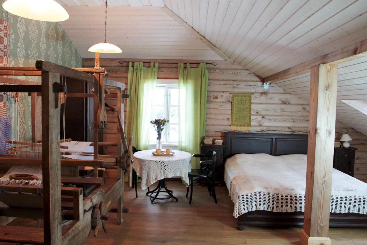 Senosios Geguzines Ukis Guest House ห้อง รูปภาพ