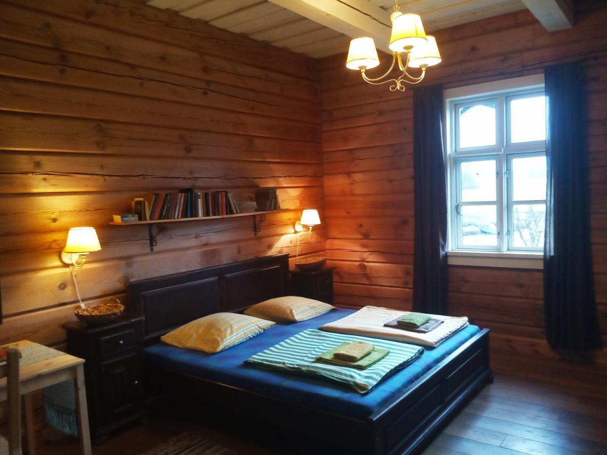 Senosios Geguzines Ukis Guest House ภายนอก รูปภาพ